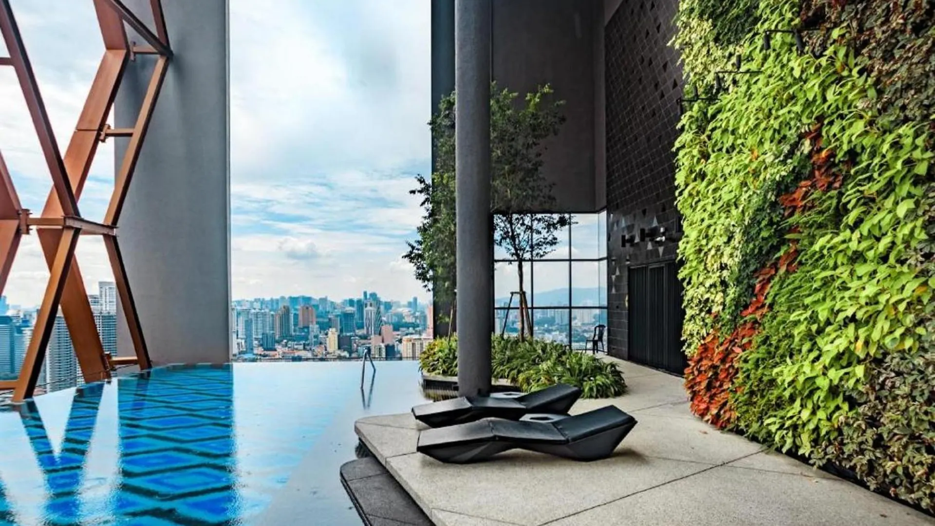 Klcc Sky Villa Suites Scarletz Kuala Lumpur