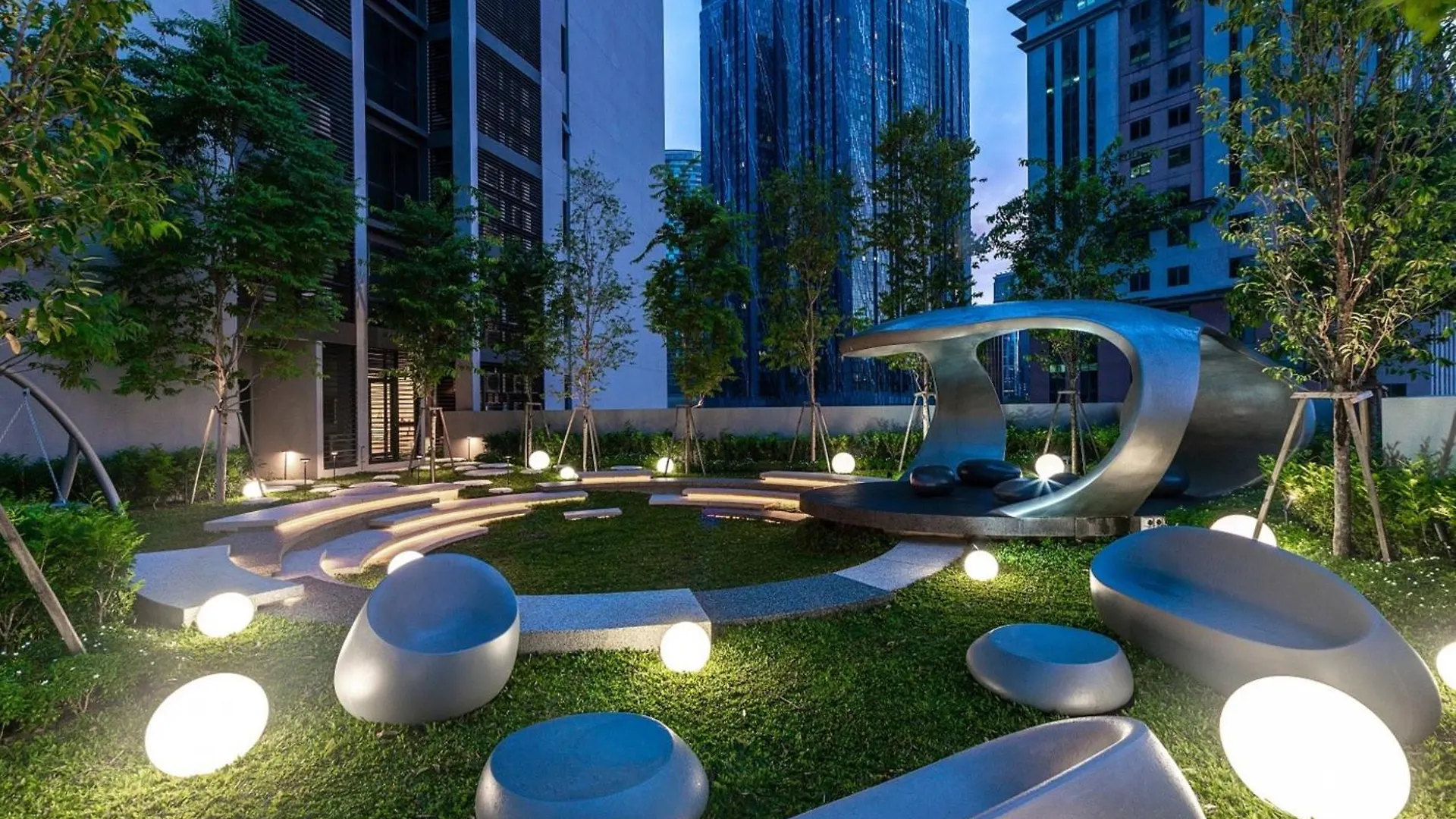 Klcc Sky Villa Suites Scarletz Kuala Lumpur